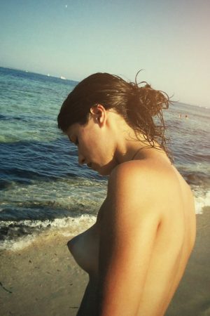 Reflet canon à 23h envie de bite Stéphanie - rencontre-Milf-Lyon