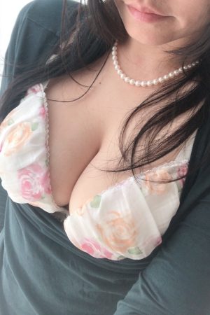 Charlotte - rencontre-MILF-Tours