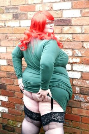 Je kiffe le naturisme, faut que ça bouge ! Maxine - rencontre-Milf-Tourcoing