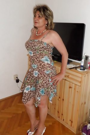 La nuit est à moi, qui me rejoint ? Elena - rencontre-Cougar-Angers