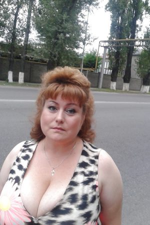 Aventure sérieuse avec une femme mature à Bordeaux Sylvie - rencontre-Cougar-Bordeaux