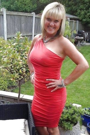 Lena - rencontre-Cougar-Levallois-Perret