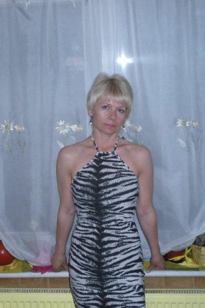 Claire - rencontre-MILF-Issy-les-Moulineaux