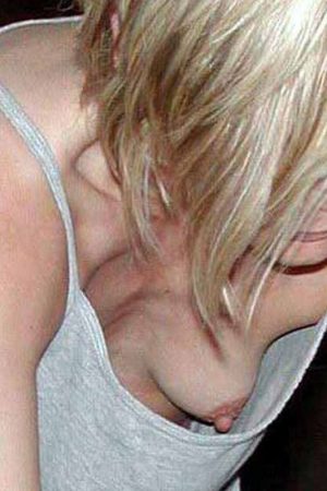 Jongler entre mes journées et nuits excitantes! Solange - rencontre-MILF-Versailles