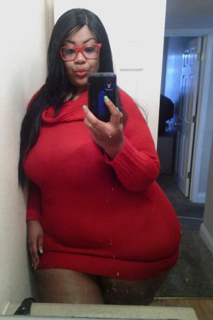 Adèle, 44 ans : une vie en double et des envies simples Adèle - rencontre-Milf-Nice